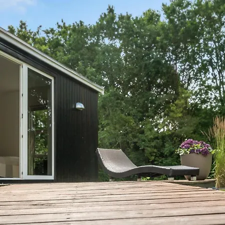 Amazing In With Sauna Feriehus *
