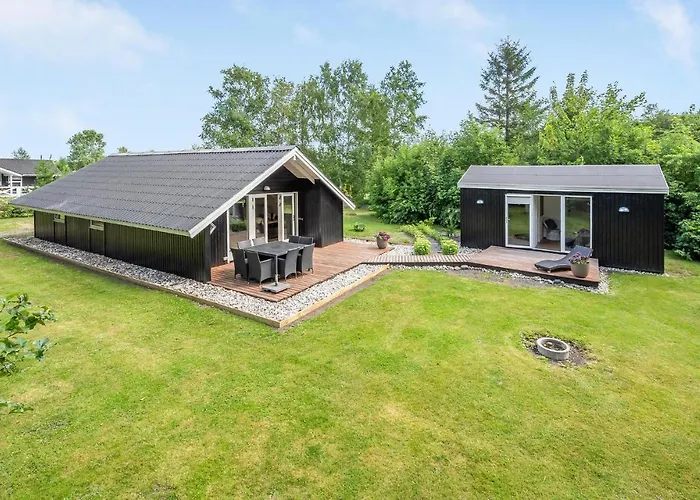 Ferienhaus Amazing In With Sauna *