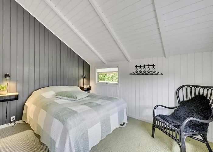 Amazing In With Sauna